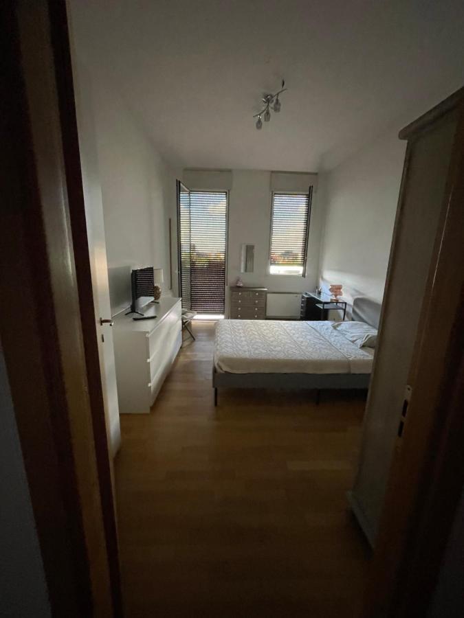 Bologna Holiday Inn エクステリア 写真