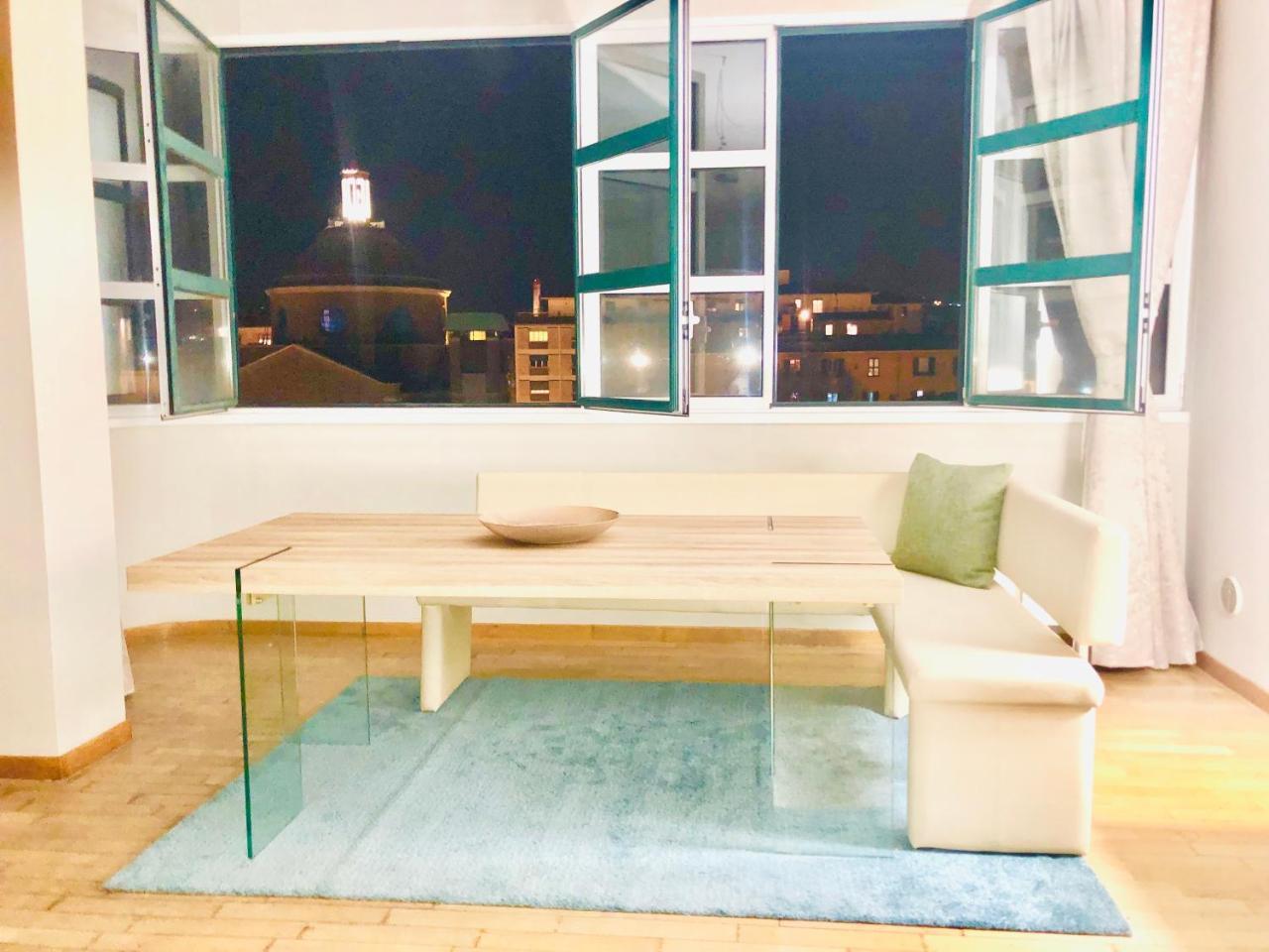 Bologna Holiday Inn エクステリア 写真